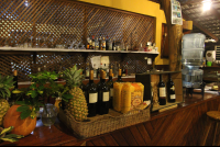        sobre las olas bar 
  - Costa Rica