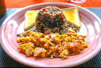        breakfast 
  - Costa Rica
