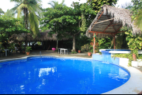        hotel karahe pool 
  - Costa Rica