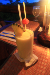        el avion cocktail 
  - Costa Rica