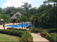        pool and garden yard hotelleyenda 
  - Costa Rica